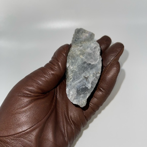 Raw Labradorite chunk A. - Picture 4 of 16